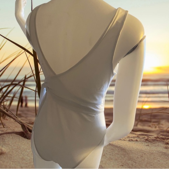 Wrap around white swimsuit. - Picture 3 of 3